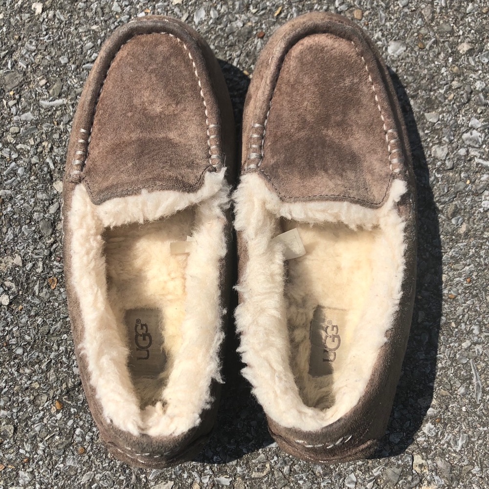Women’s UGG Moccasins: ANSLEY